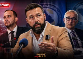 Kenan Magoda u prvom planu uz Vicu Zeljkovića i Fuada Čolpu