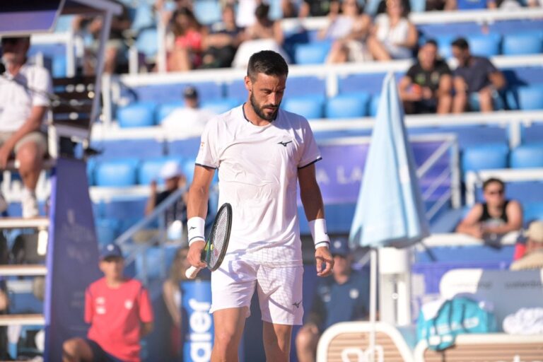 Damir Džumhur tokom finala ATP turnira u Umagu