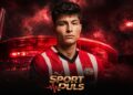 Esmir Bajraktarević u dresu PSV-a ispred stadiona u Eindhovenu