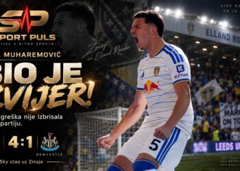 Tarik Muharemović u dresu Leedsa nakon utakmice protiv Newcastlea