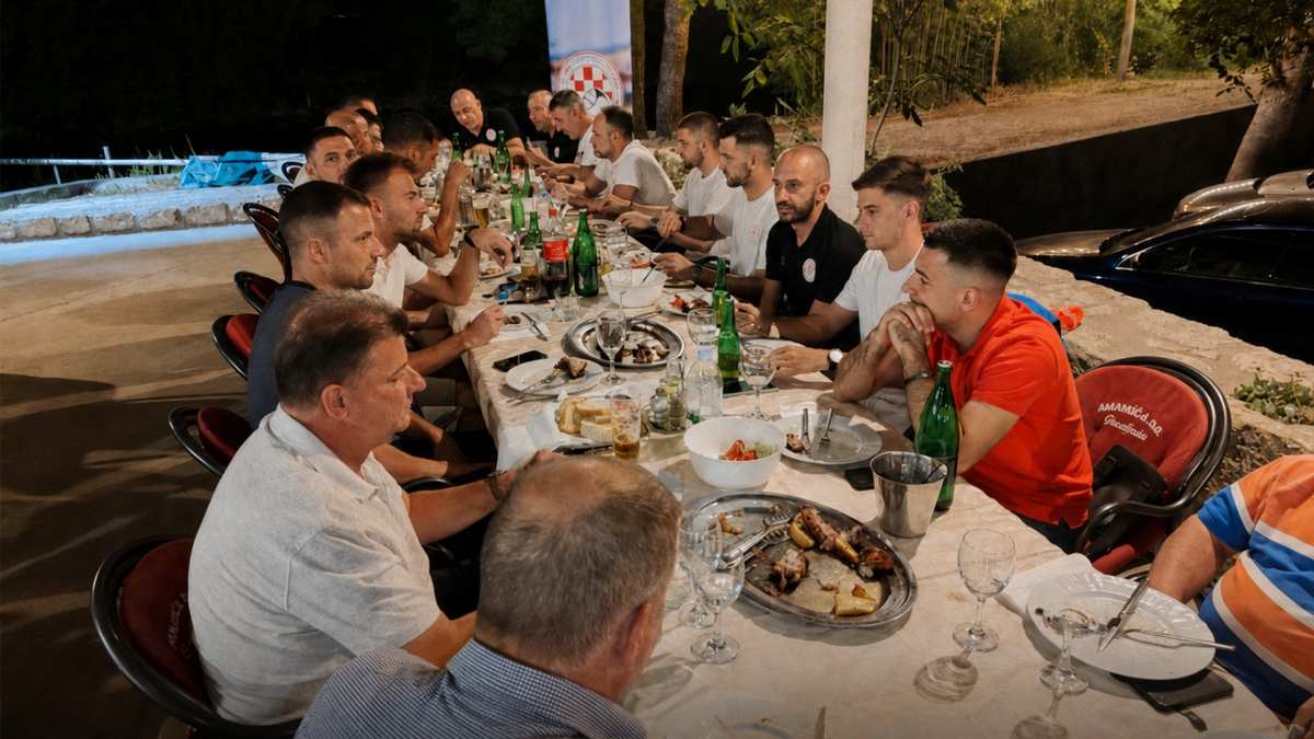 KRAJ JEDNE VELIKE ERE: ĆAVAR I BANDIĆ NAKON 45 GODINA OTIŠLI U SUDAČKU PENZIJU! Ćavar i Bandić nakon 45 godina odlaze u sudačku penziju